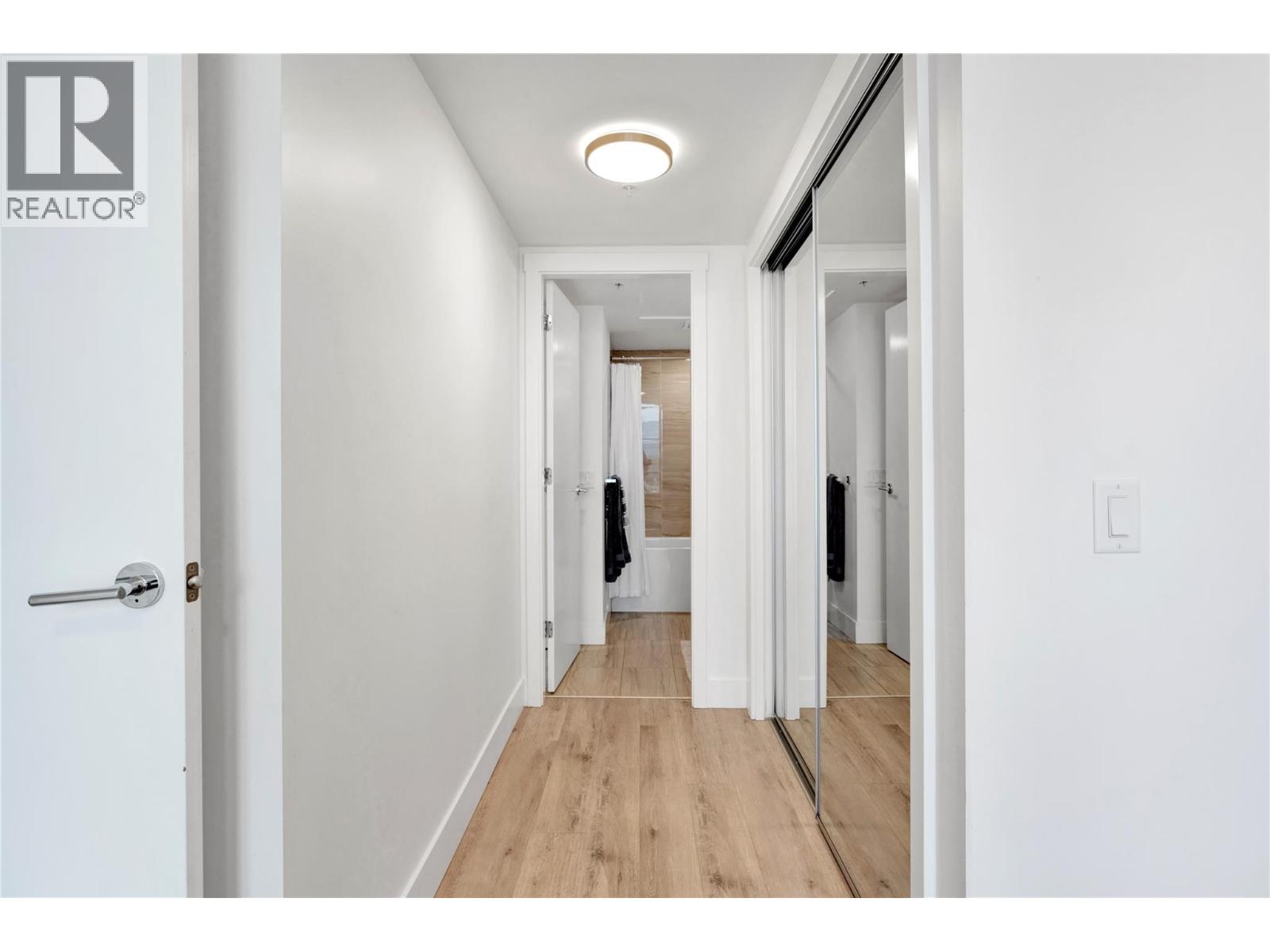 703 1588 Ellis Street, Kelowna