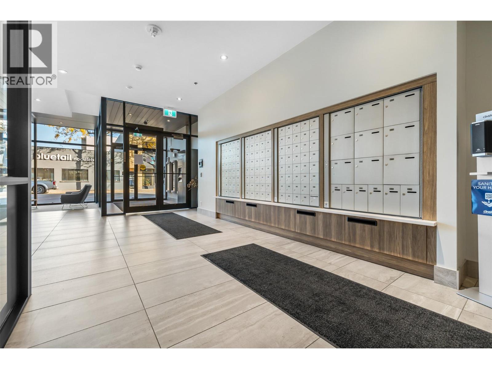 703 1588 Ellis Street, Kelowna