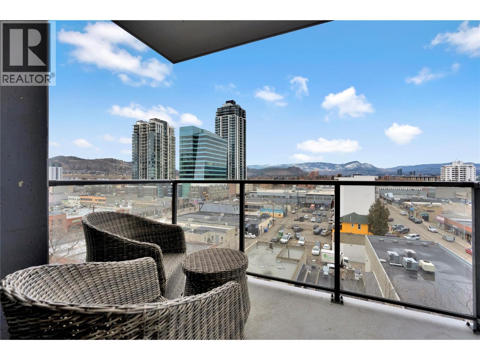 703 1588 Ellis Street, Kelowna