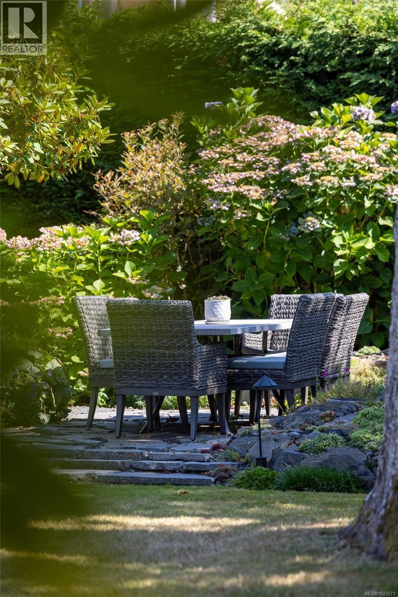 2655 Shady Lane, Oak Bay