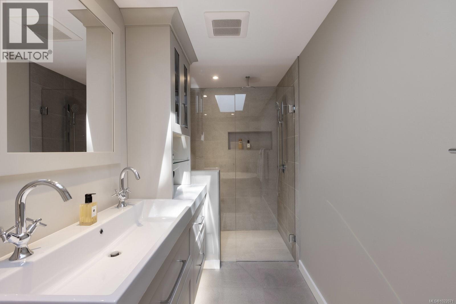 2655 Shady Lane, Oak Bay