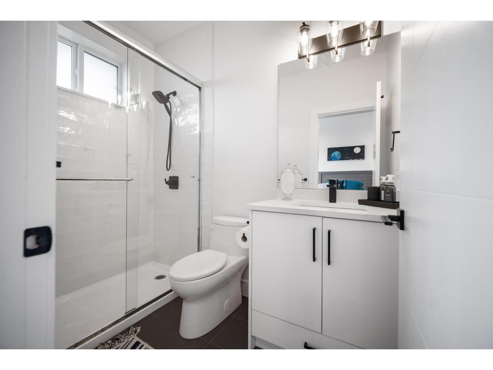 8910 117A Street, Delta