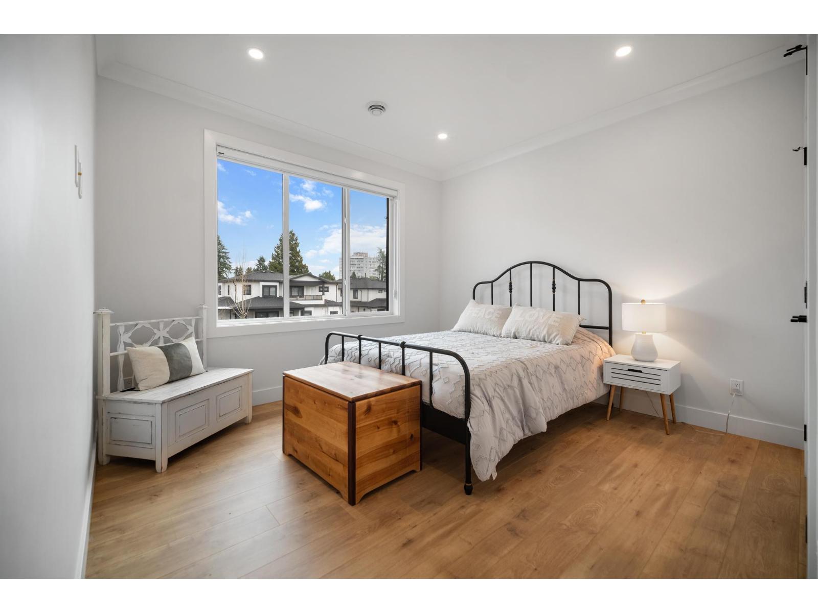 8910 117A Street, Delta