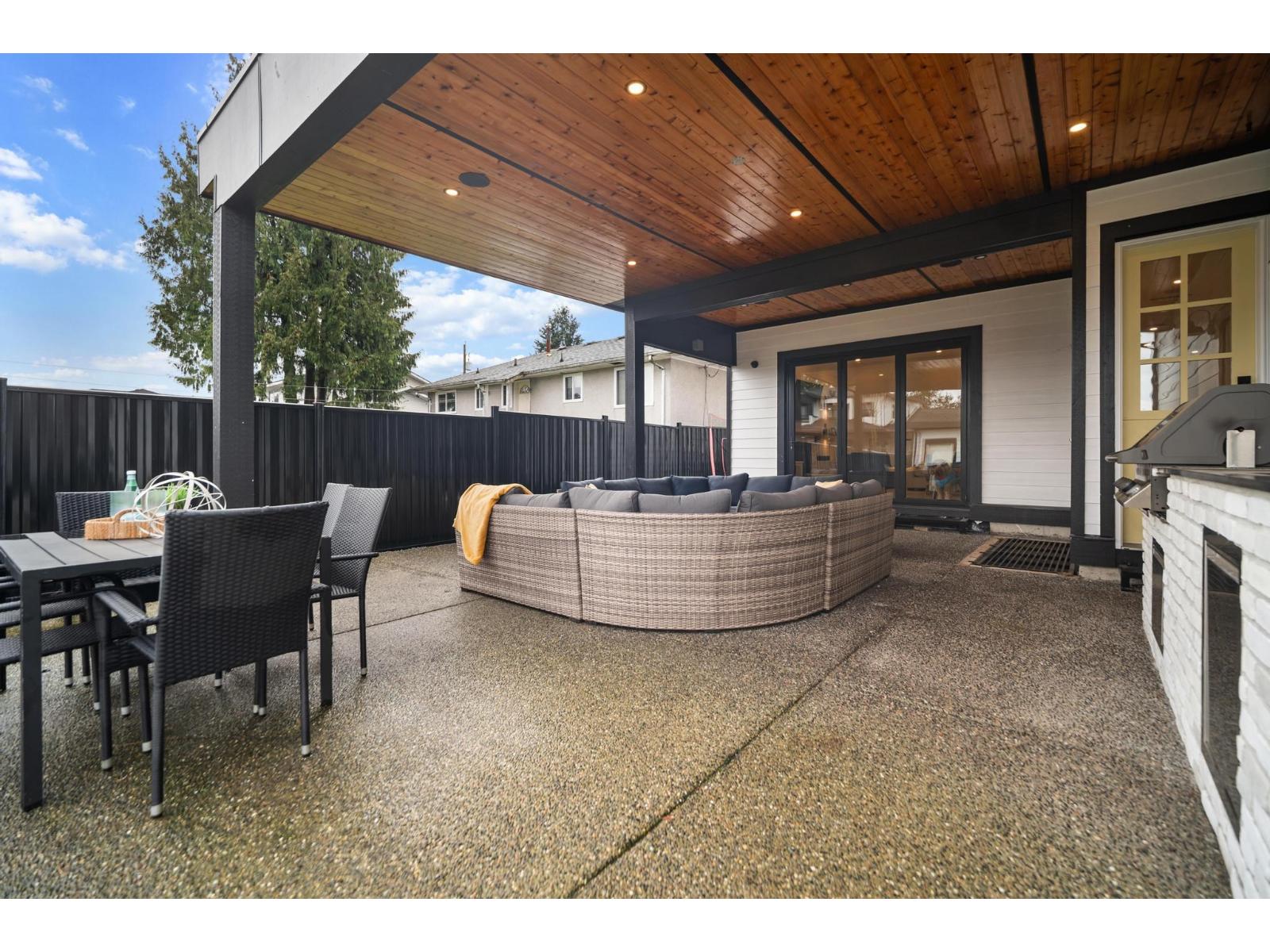 8910 117A Street, Delta