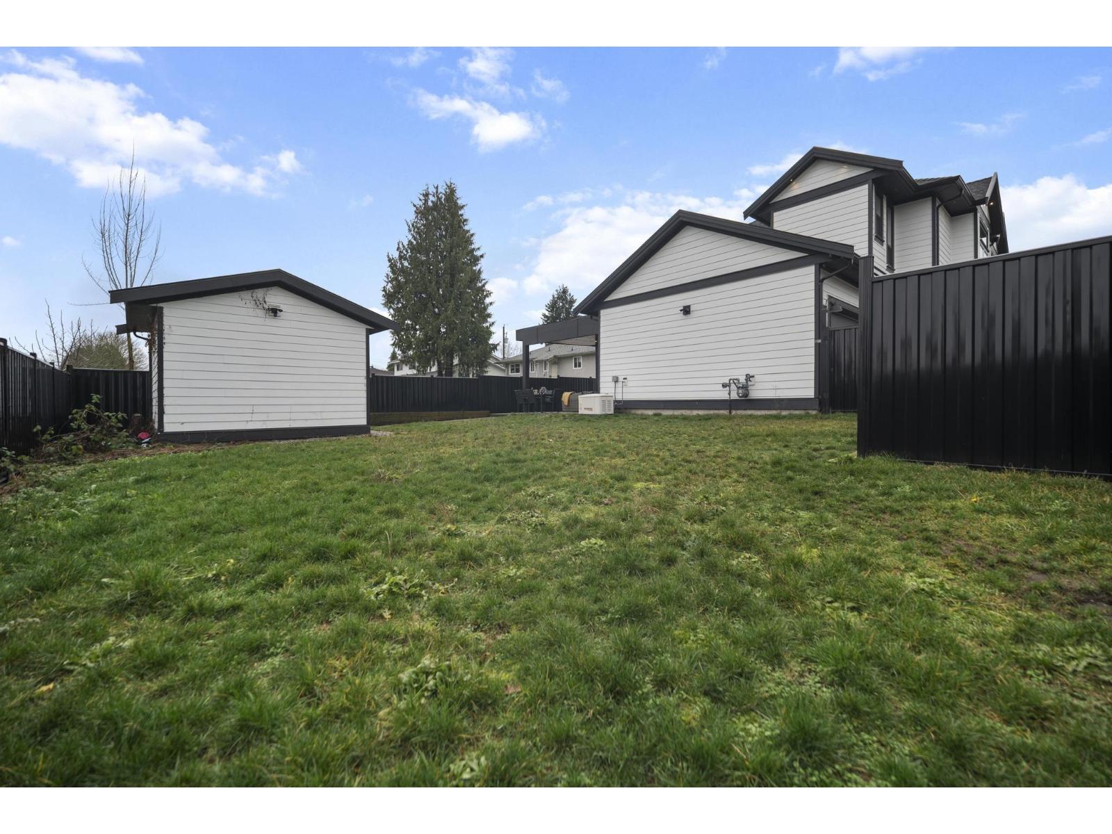 8910 117A Street, Delta