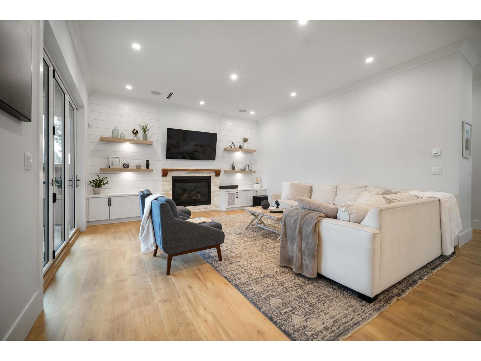 8910 117A Street, Delta