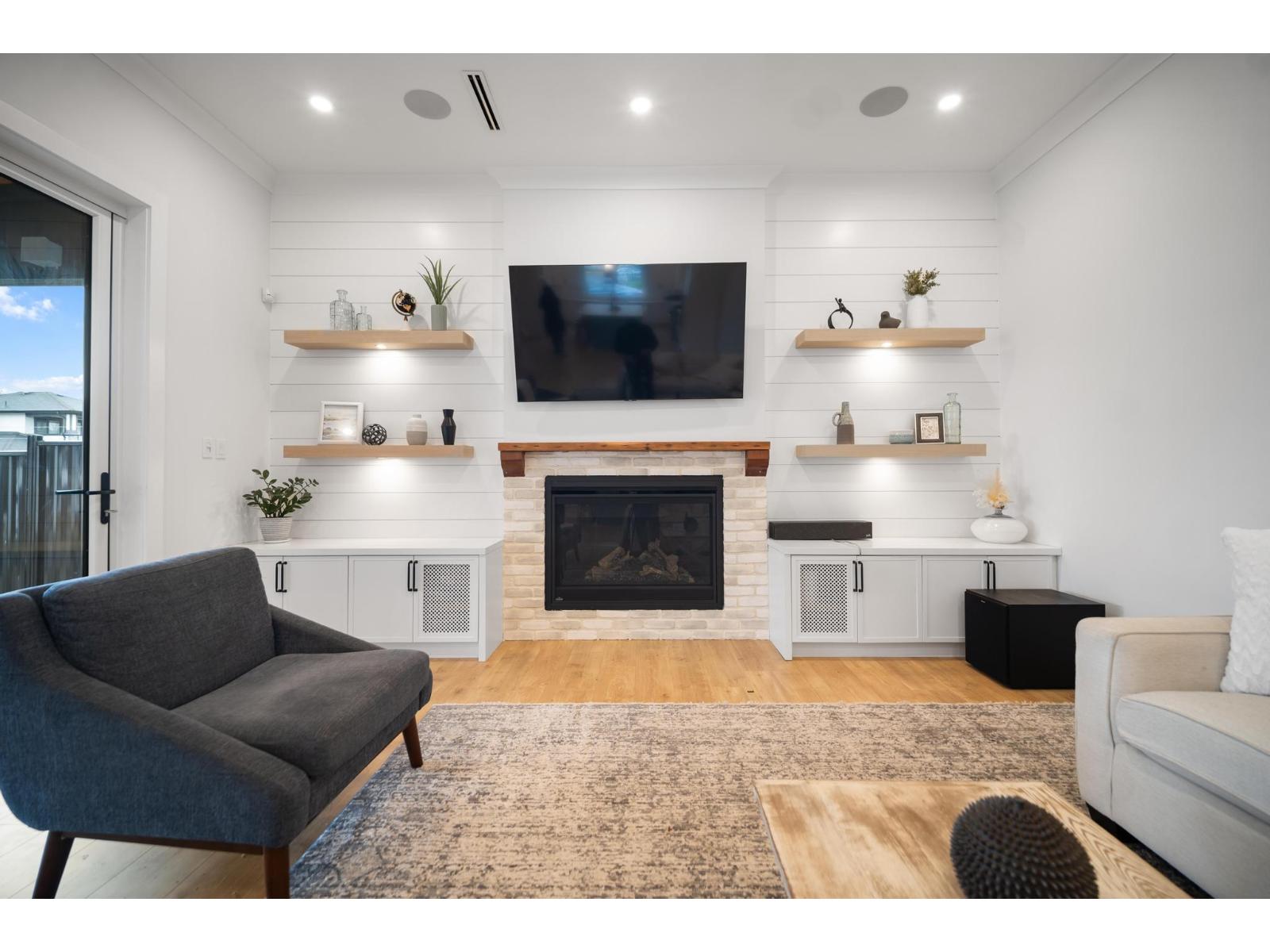 8910 117A Street, Delta