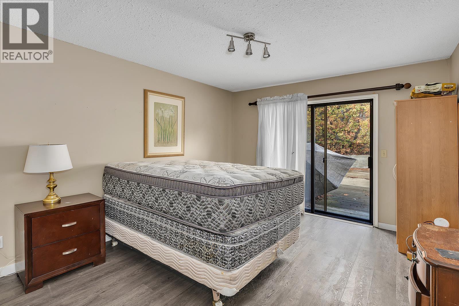  154 Applebrooke Crescent, Kelowna