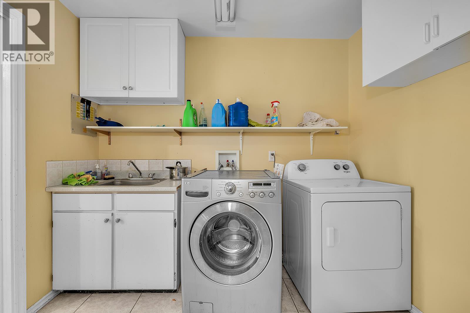  154 Applebrooke Crescent, Kelowna