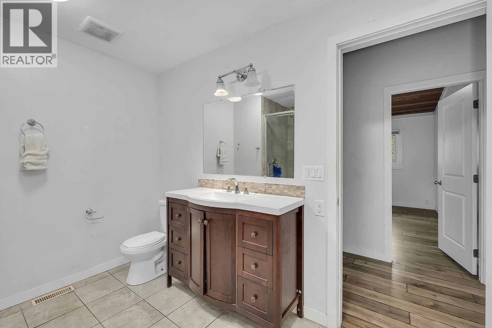  154 Applebrooke Crescent, Kelowna