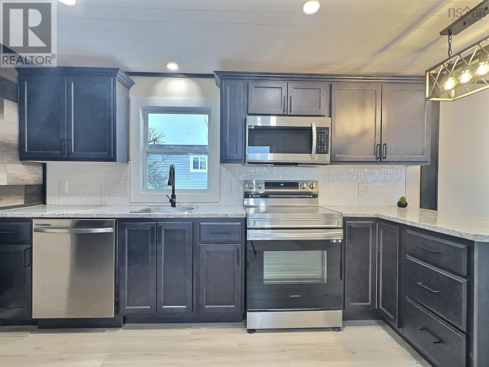 Property 7 of 21 of 31 Butler Drive