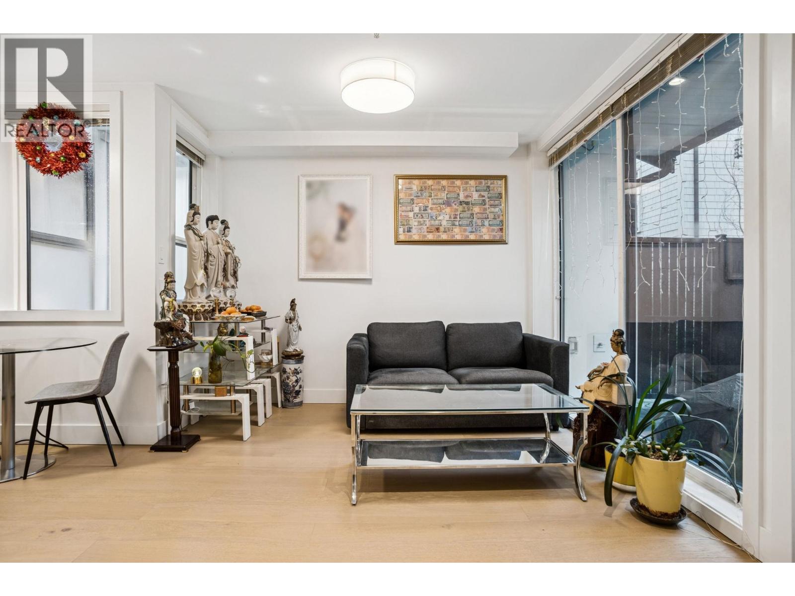 721 E 26TH AVENUE, Vancouver