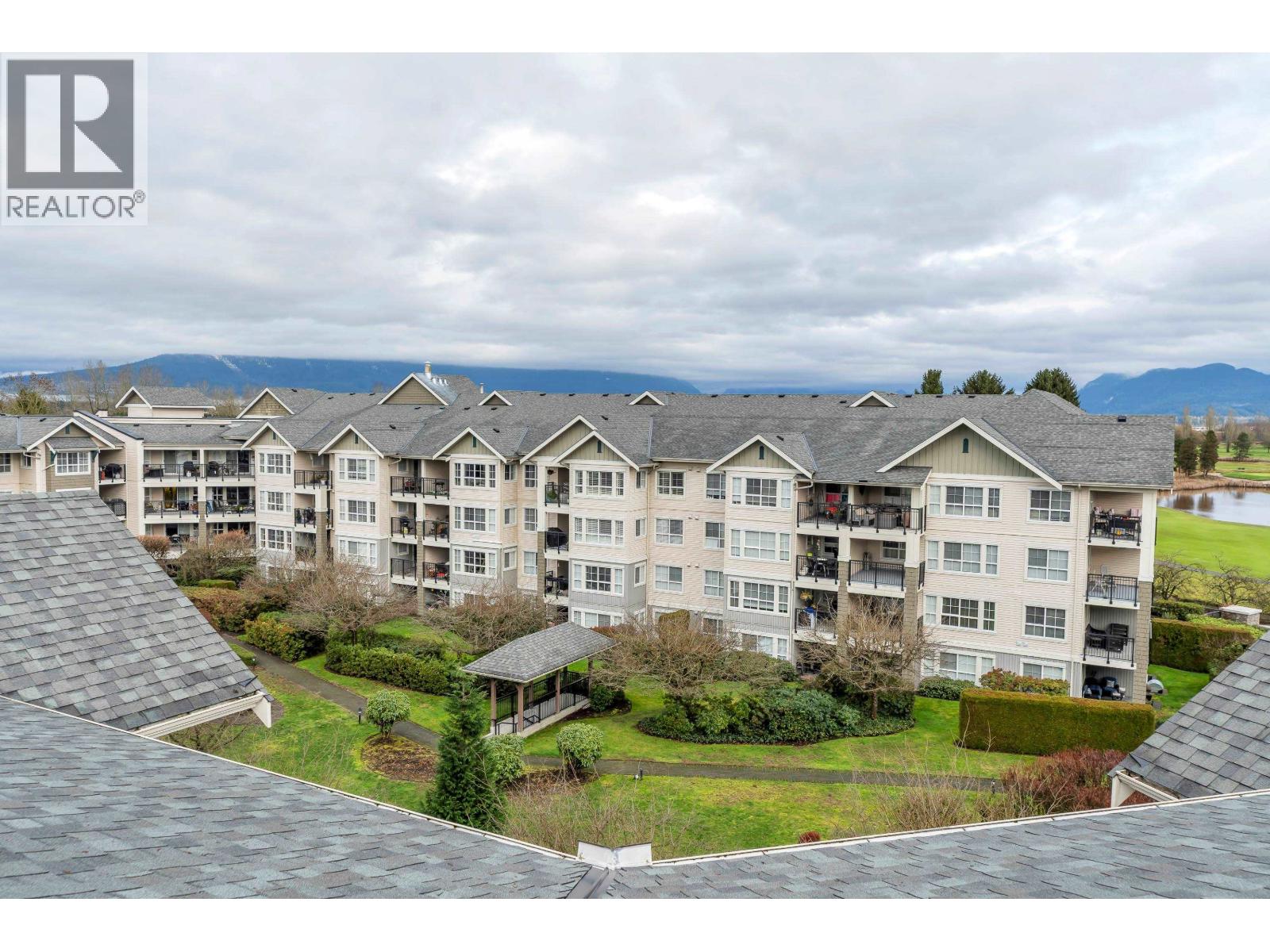 414 19677 MEADOW GARDENS WAY, Pitt Meadows