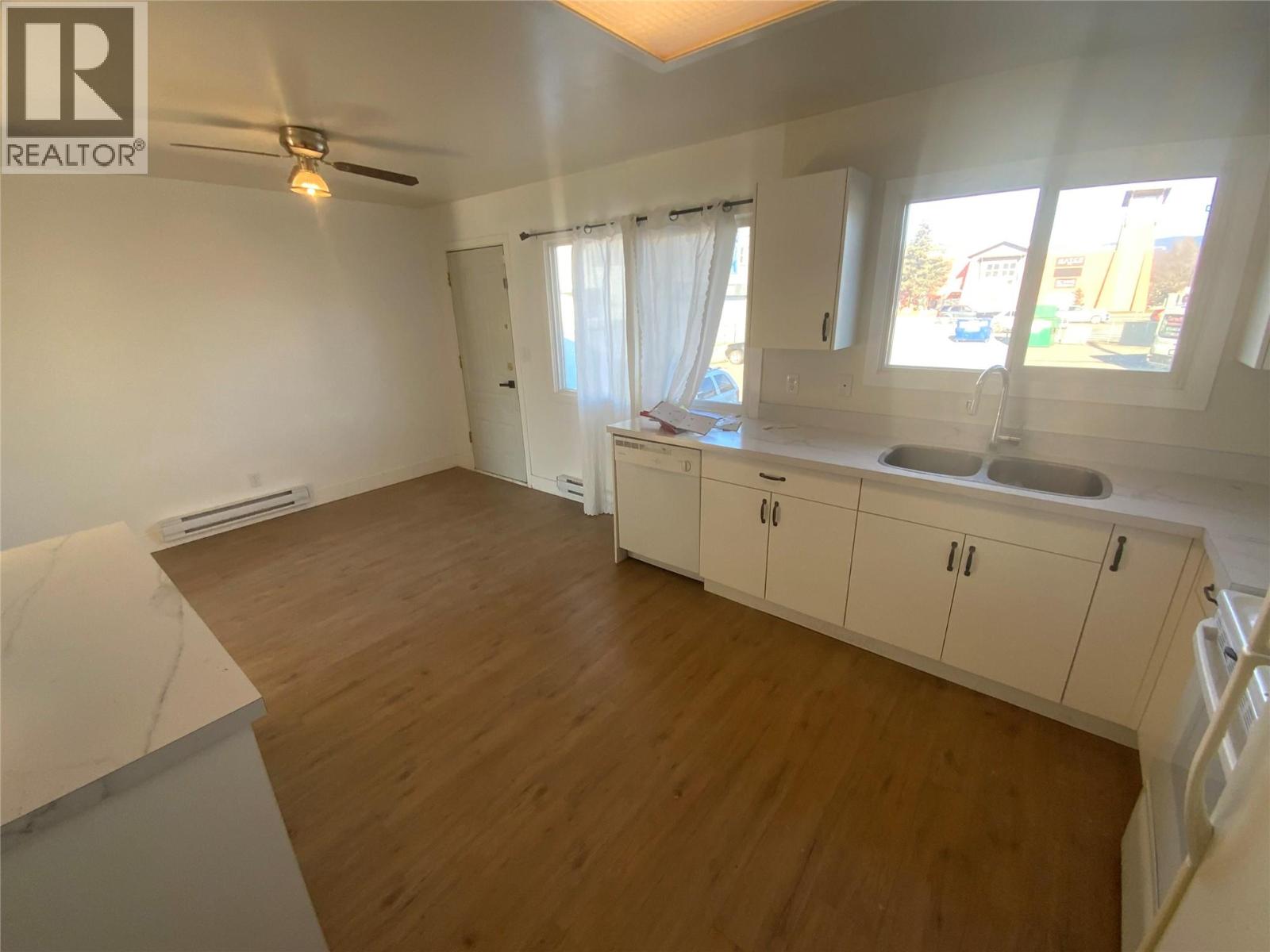  709 CHASE Avenue, Penticton