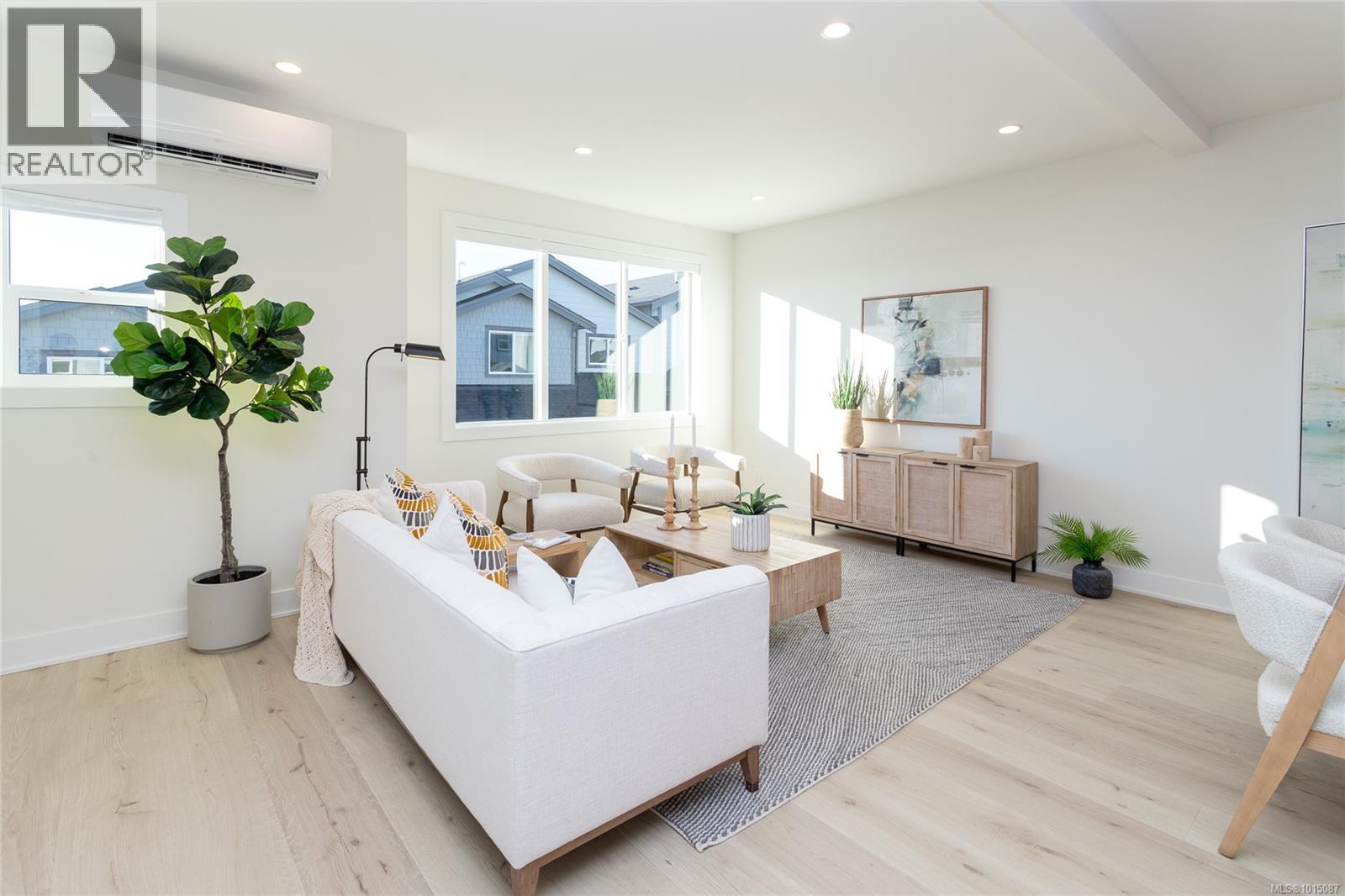  1435 Dolomite Ridge, Langford