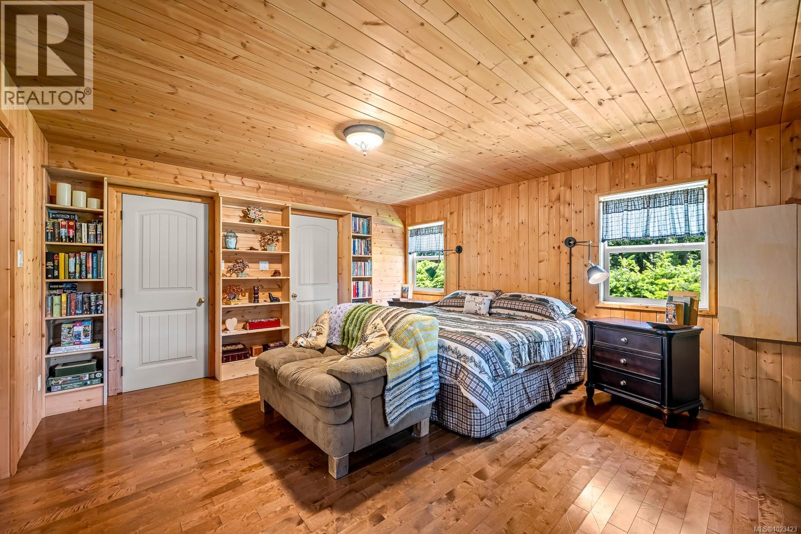 1415 Baikie Rd, Denman Island