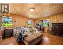 1415 Baikie Rd, Denman Island, BC V0R1T0 Photo 13