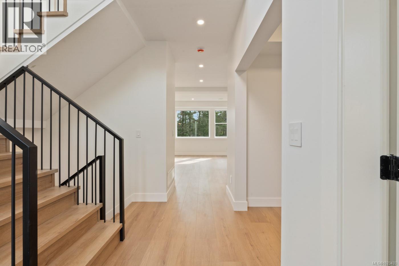  556 Belford Place, Langford