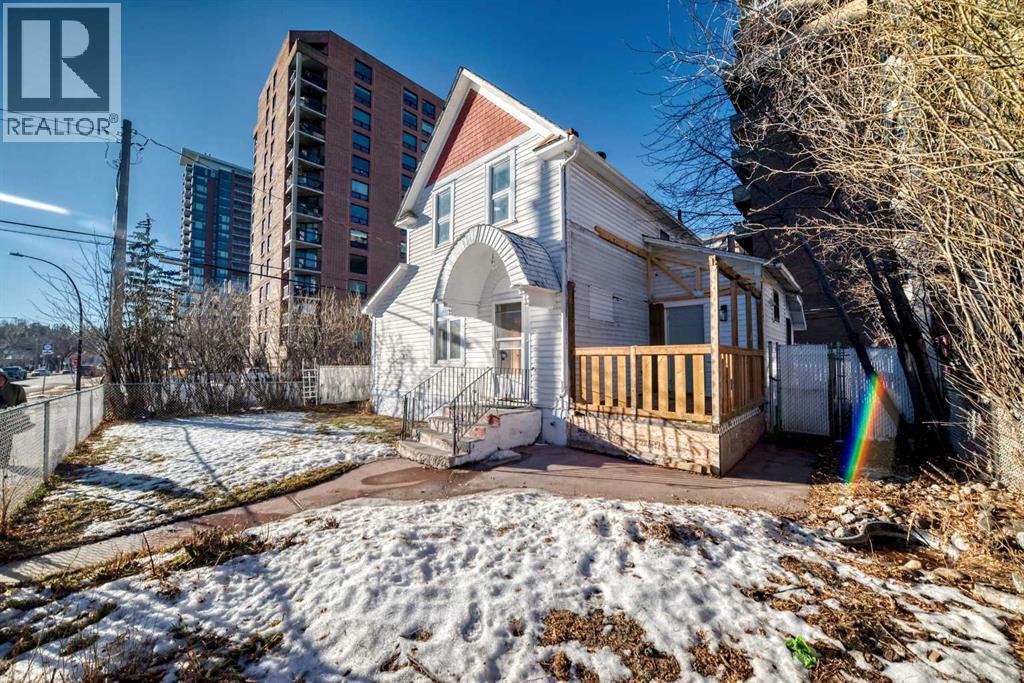 1407 12 Street SW, Calgary, Alberta