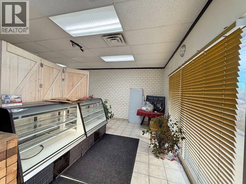 Business for Sale in    Avenue NW Brentwood Calgary 