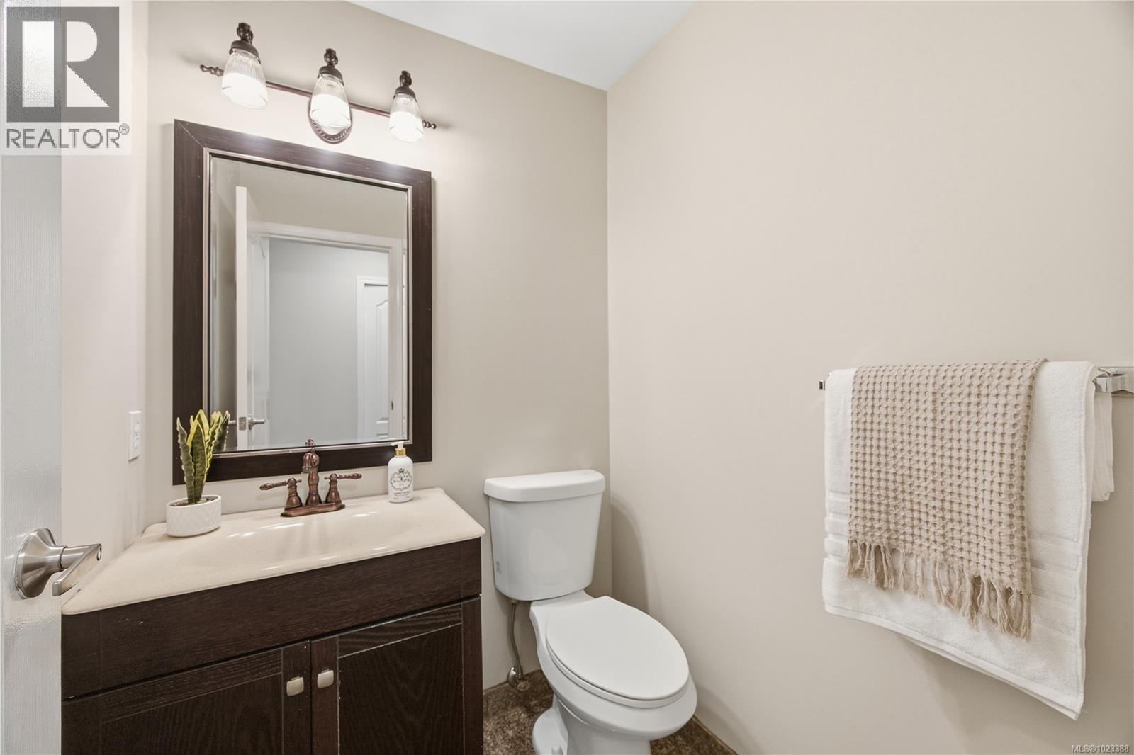  1089 Wharncliffe Road, Duncan