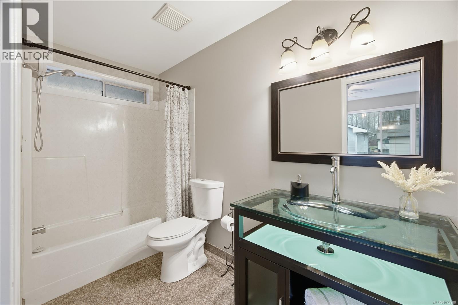  1089 Wharncliffe Road, Duncan