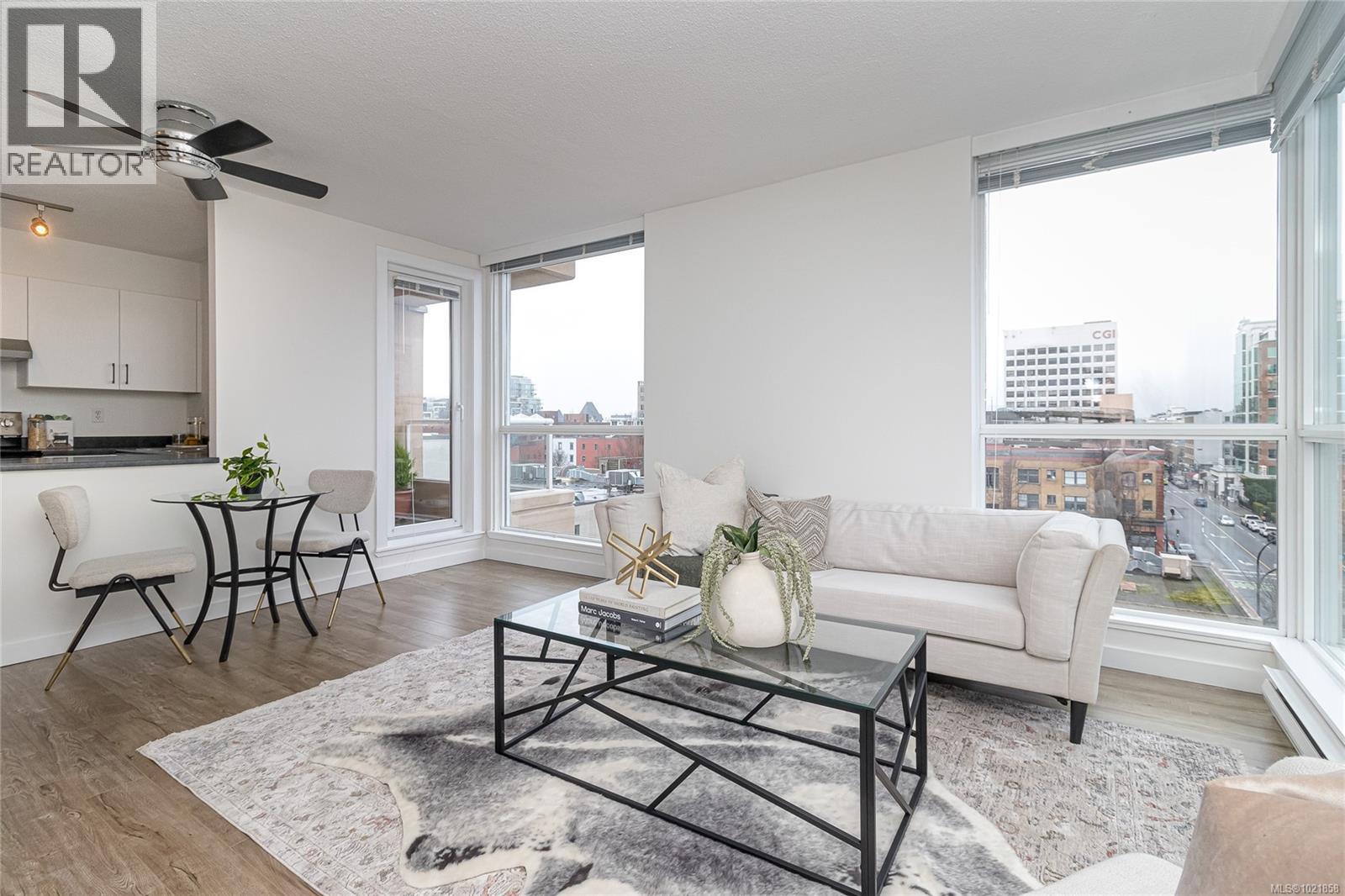 711 835 View Street, Victoria