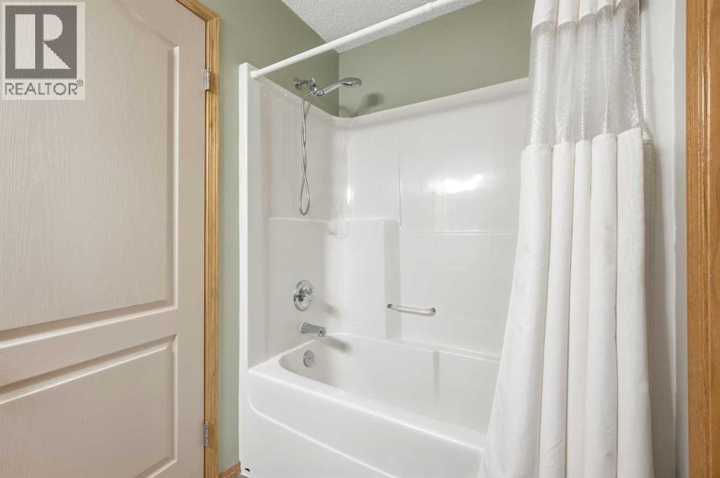 Single Family House for Sale in  Panatella Gate Panorama Hills Calgary 