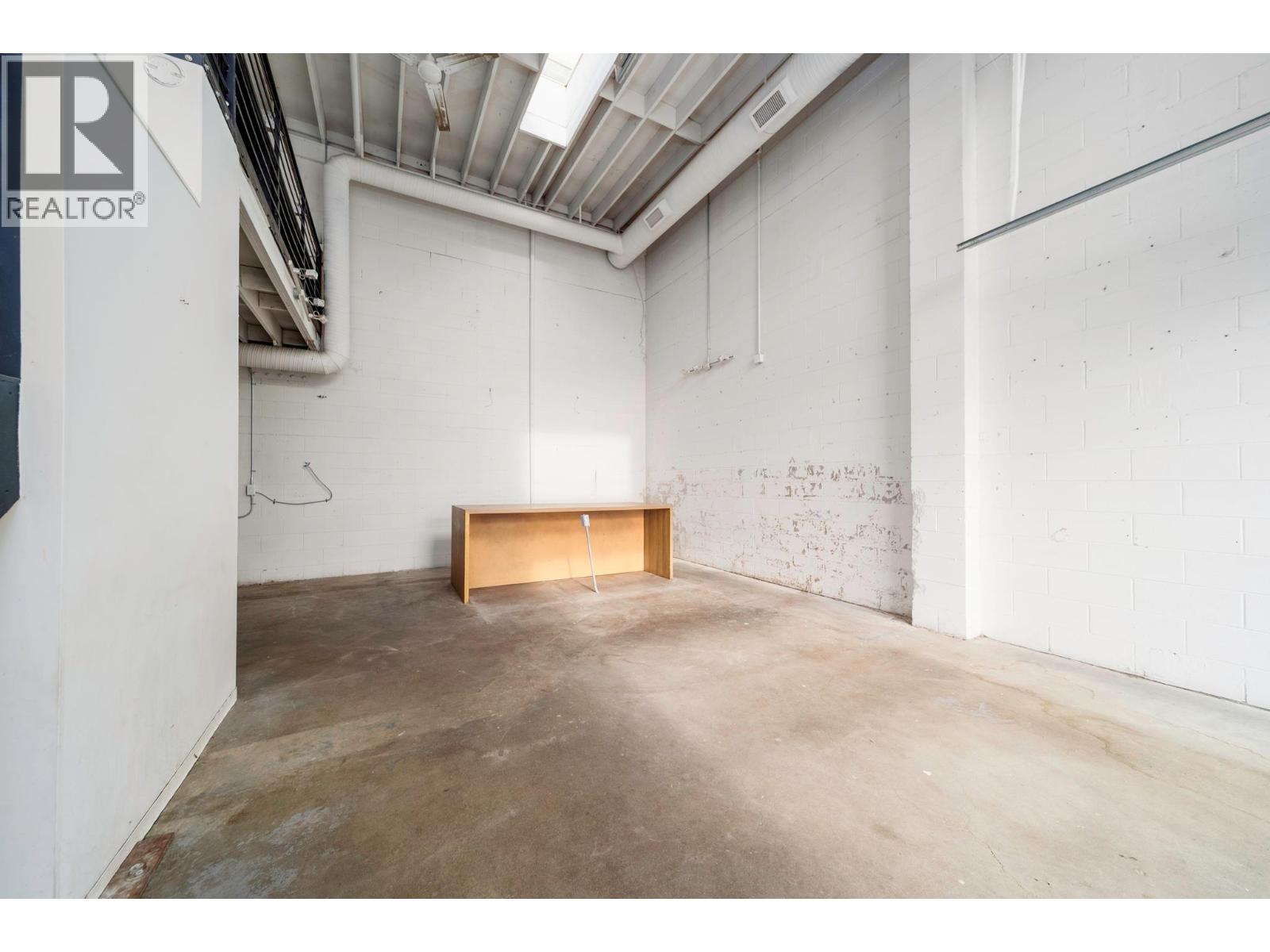  984 Laurel Avenue, Kelowna