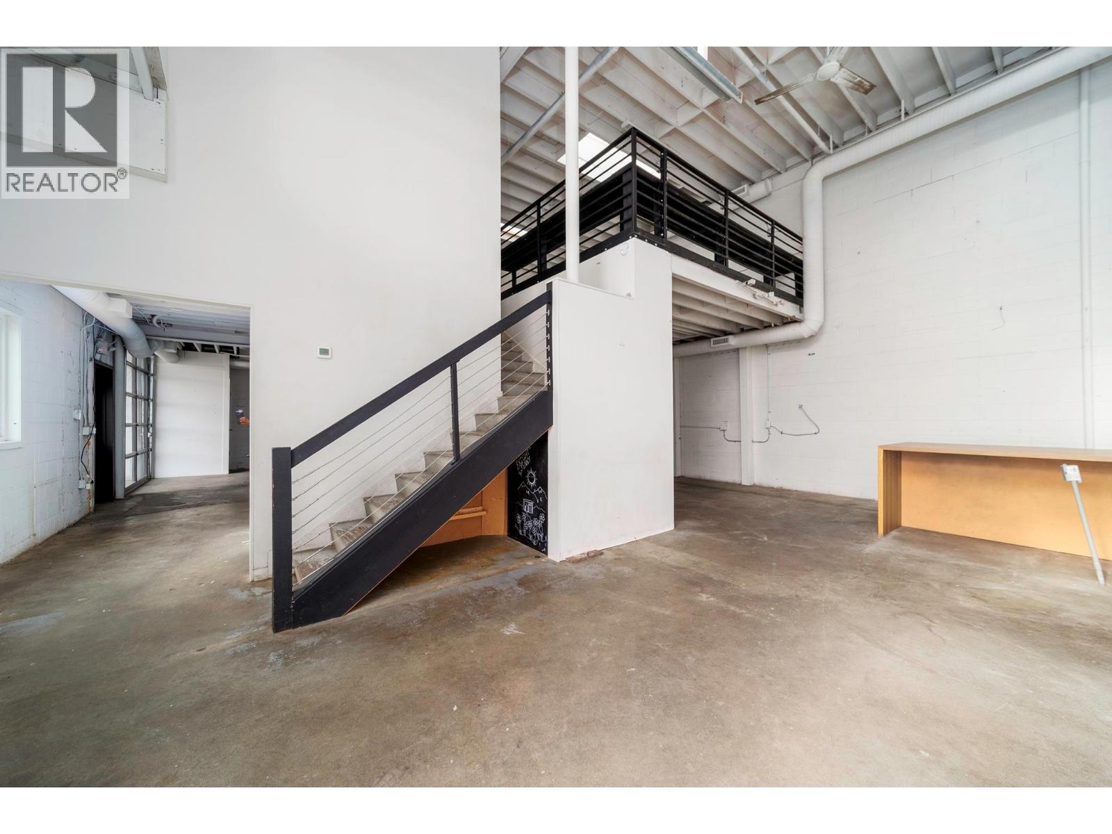  984 Laurel Avenue, Kelowna