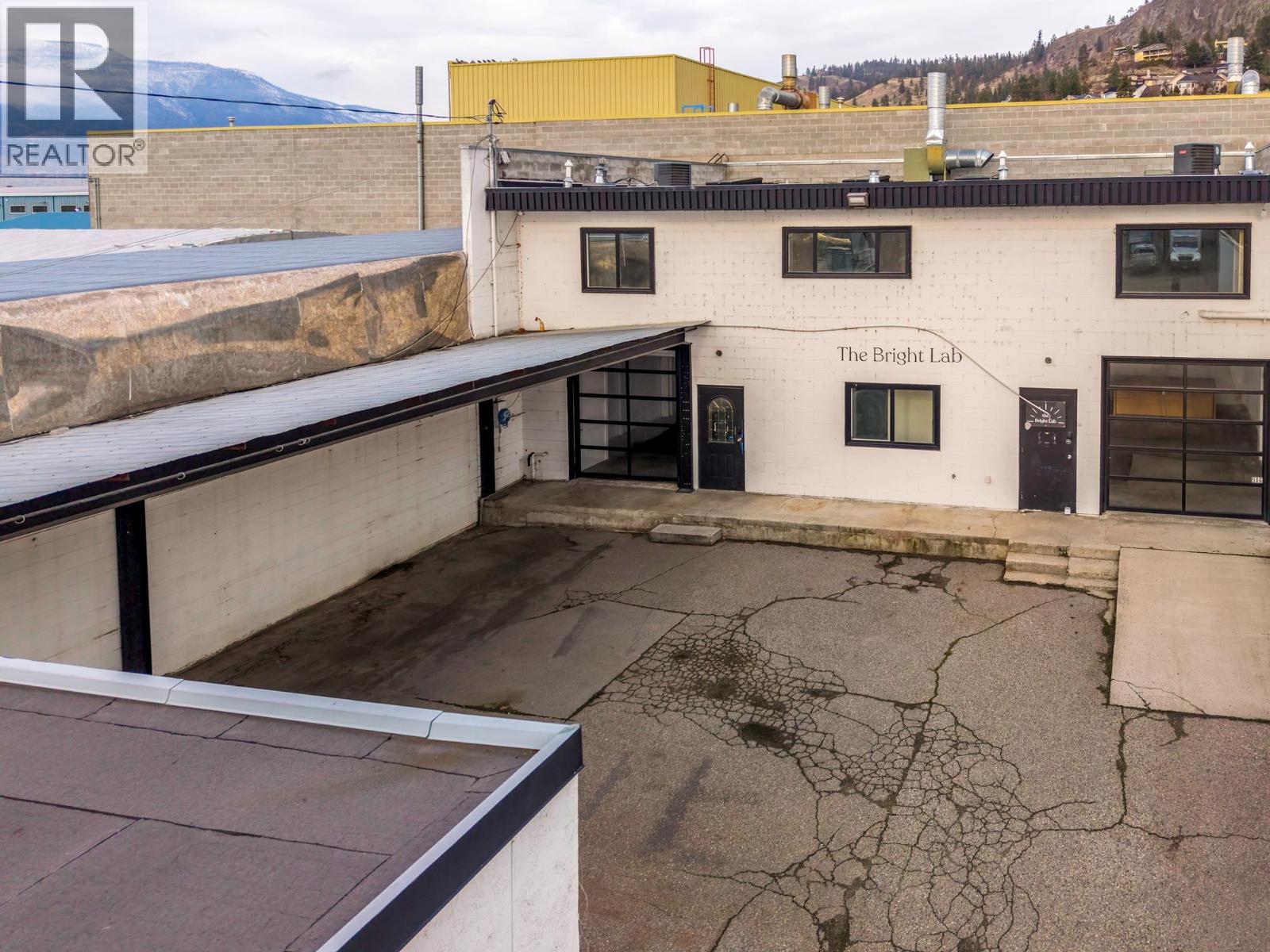  984 Laurel Avenue, Kelowna