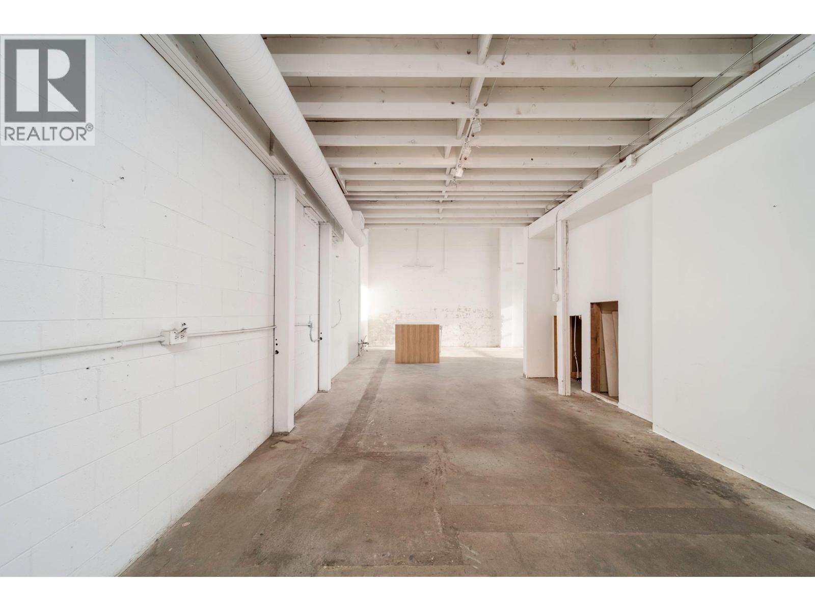  984 Laurel Avenue, Kelowna