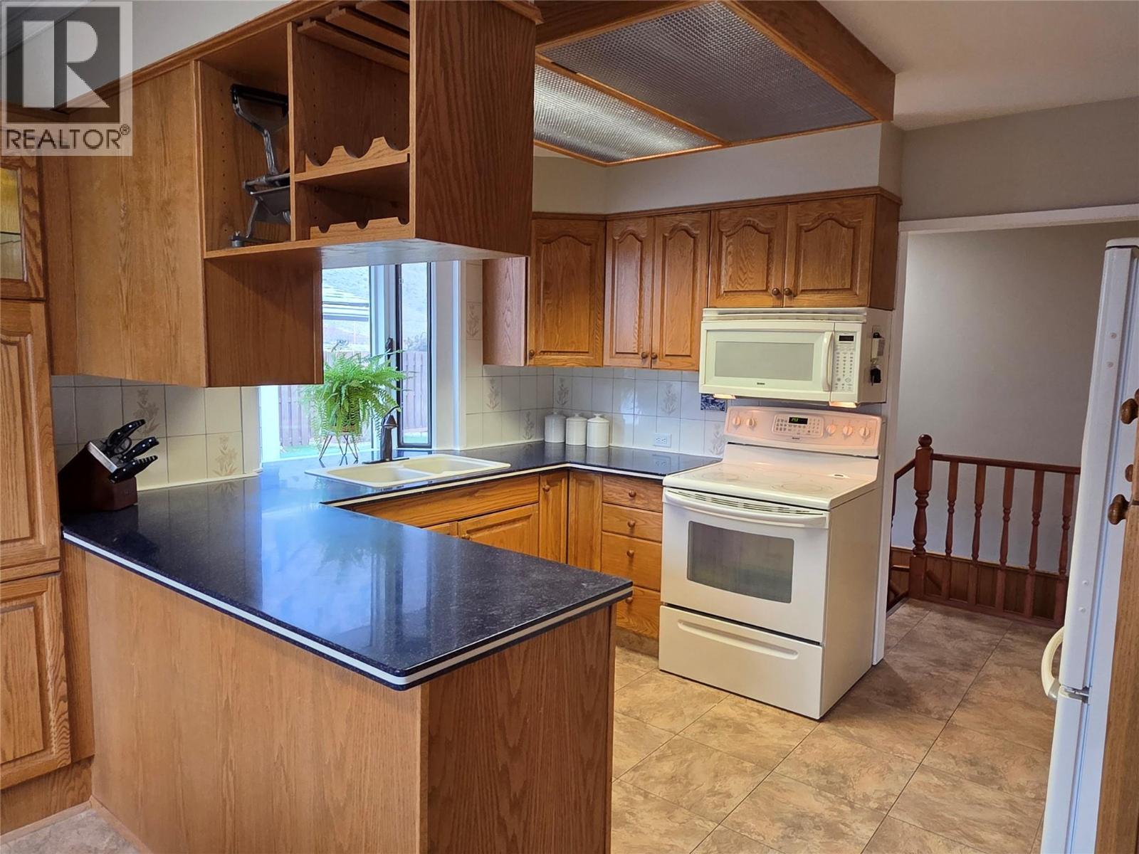  2546 Upper Bench Road, Keremeos