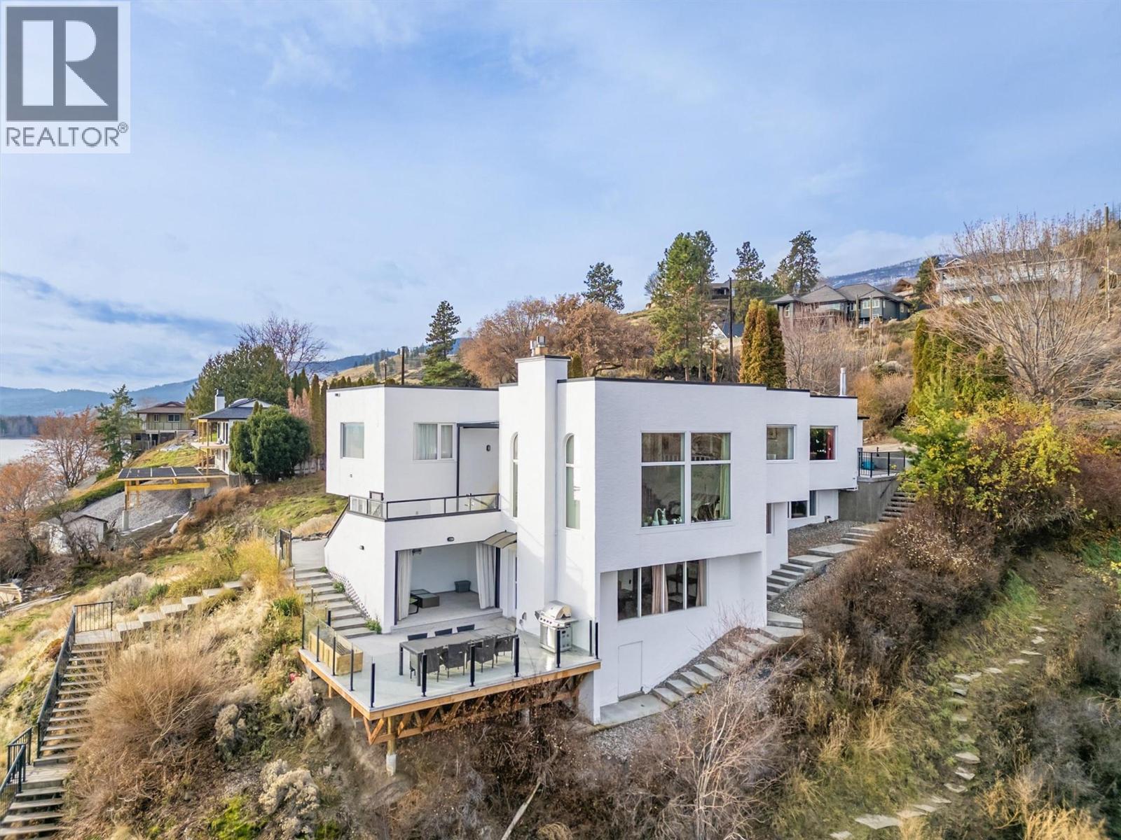  15 Traders Cove Road, Kelowna