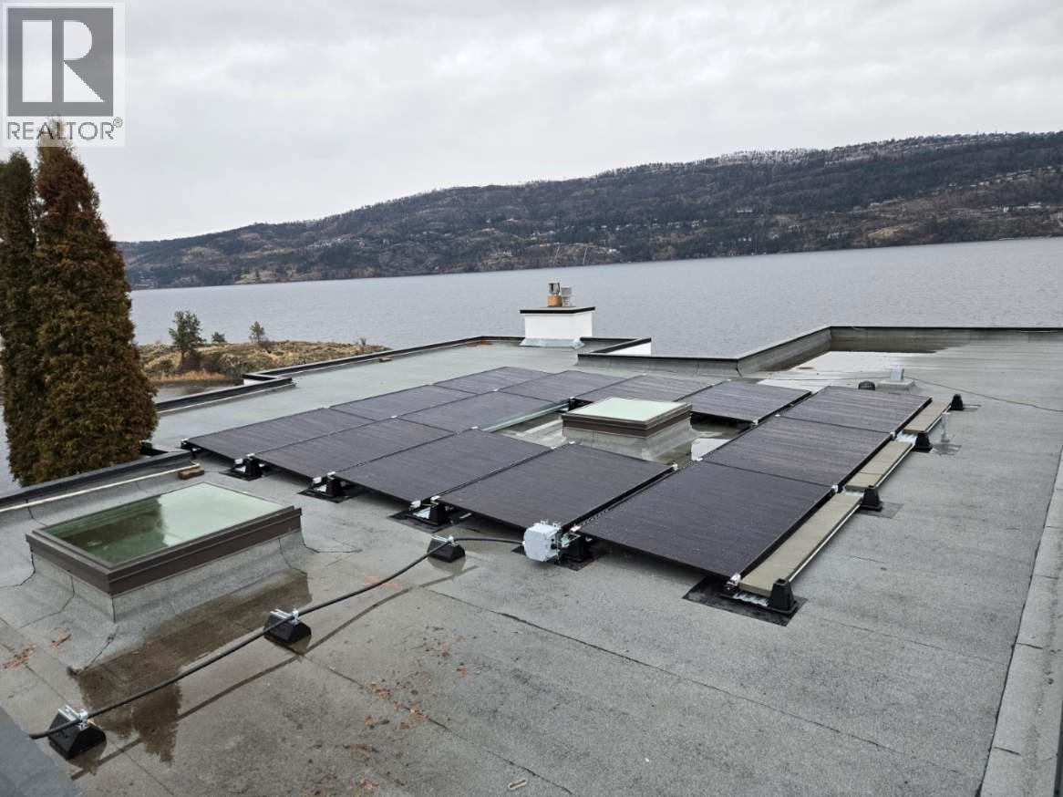  15 Traders Cove Road, Kelowna