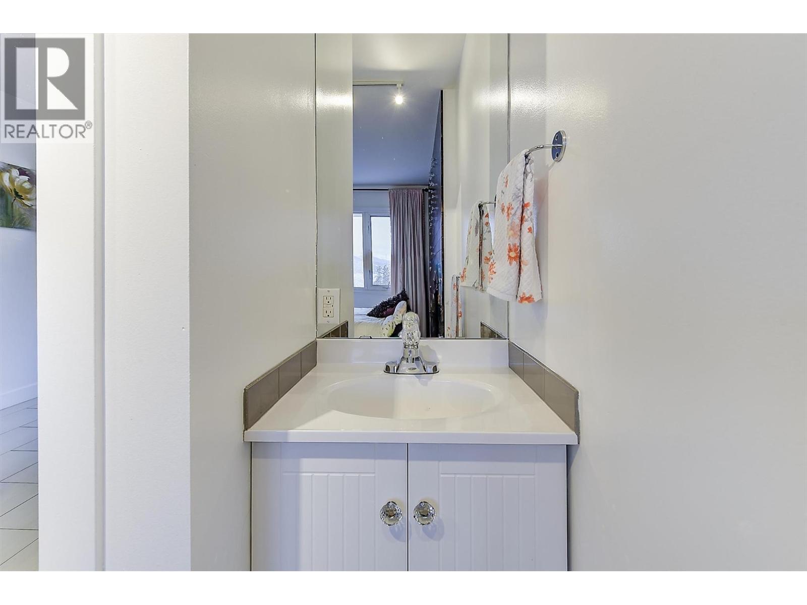 15 Traders Cove Road - 69