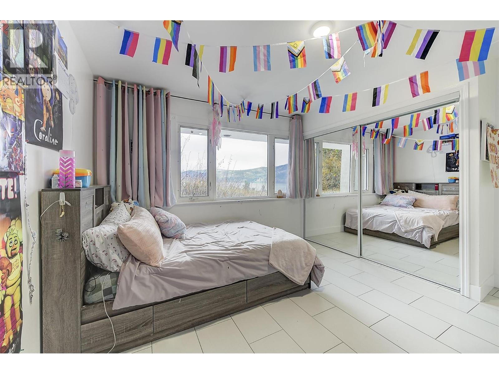  15 Traders Cove Road, Kelowna