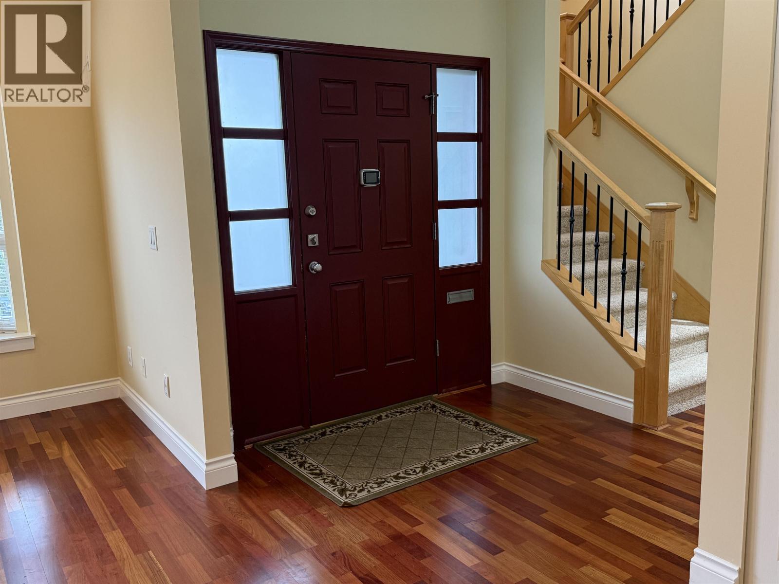 3076 E 27TH AVENUE - Photo 3 of 24, Vancouver, British Columbia