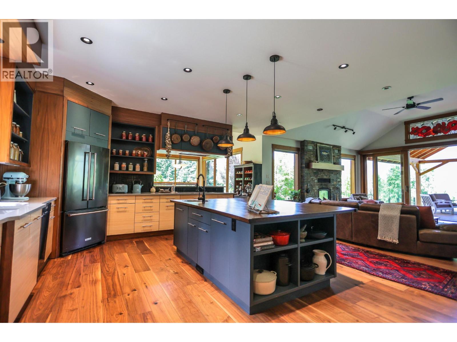 6890 HARROP-PROCTER Road, Harrop