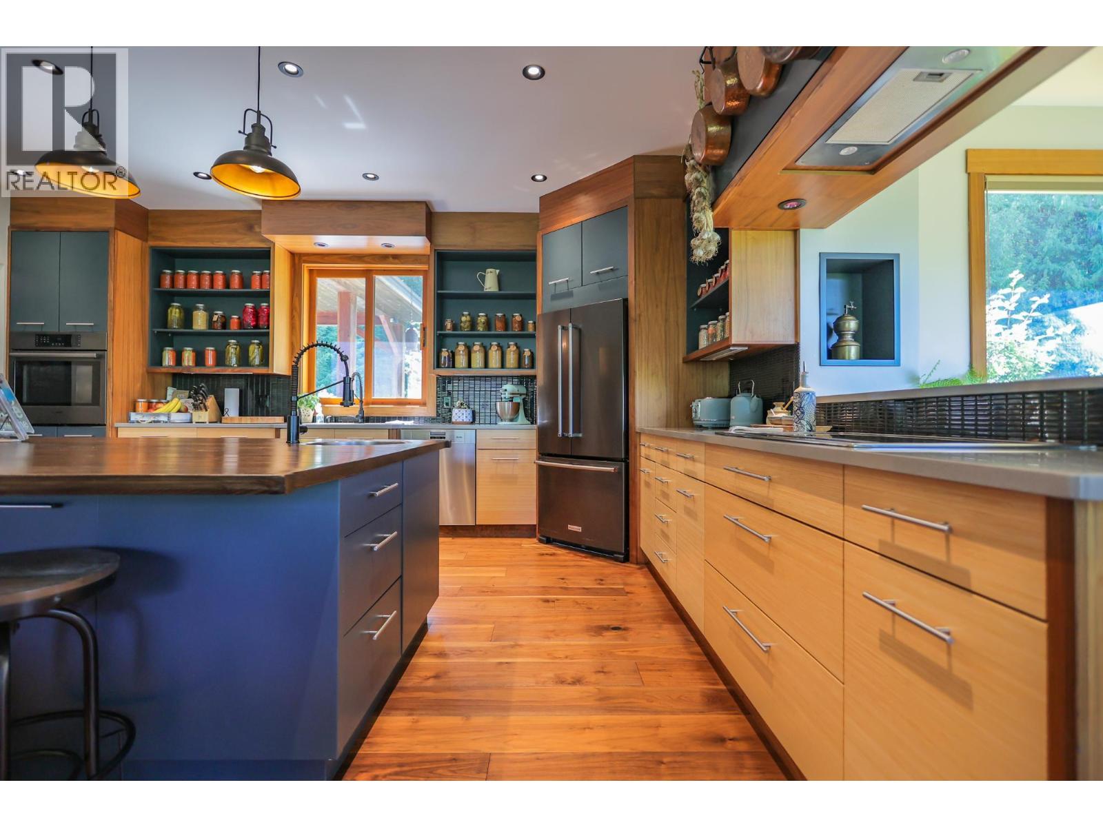 6890 HARROP-PROCTER Road, Harrop