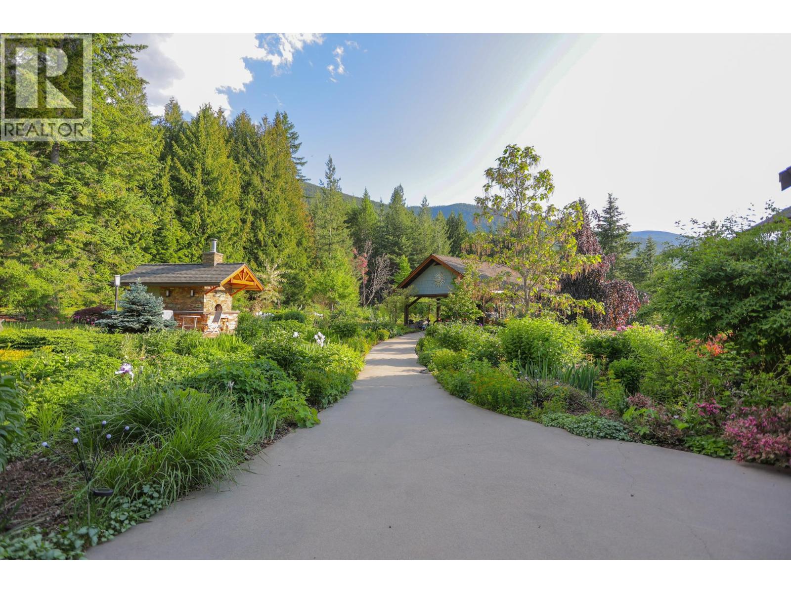 6890 HARROP-PROCTER Road, Harrop