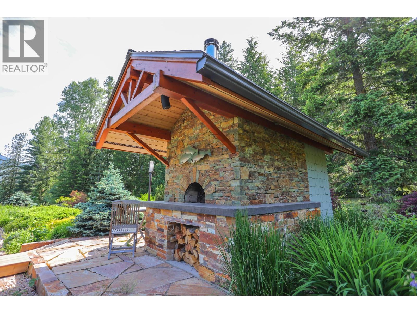 6890 HARROP-PROCTER Road, Harrop