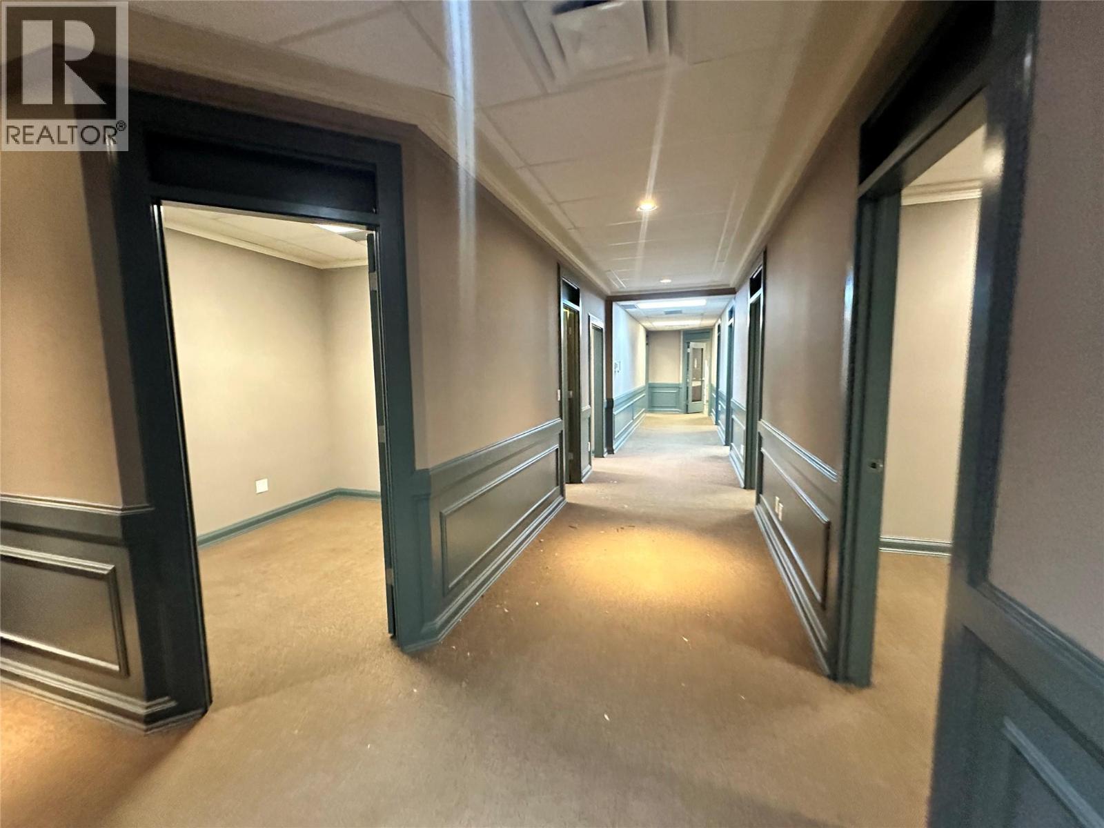 101 1460 Pandosy Street, Kelowna