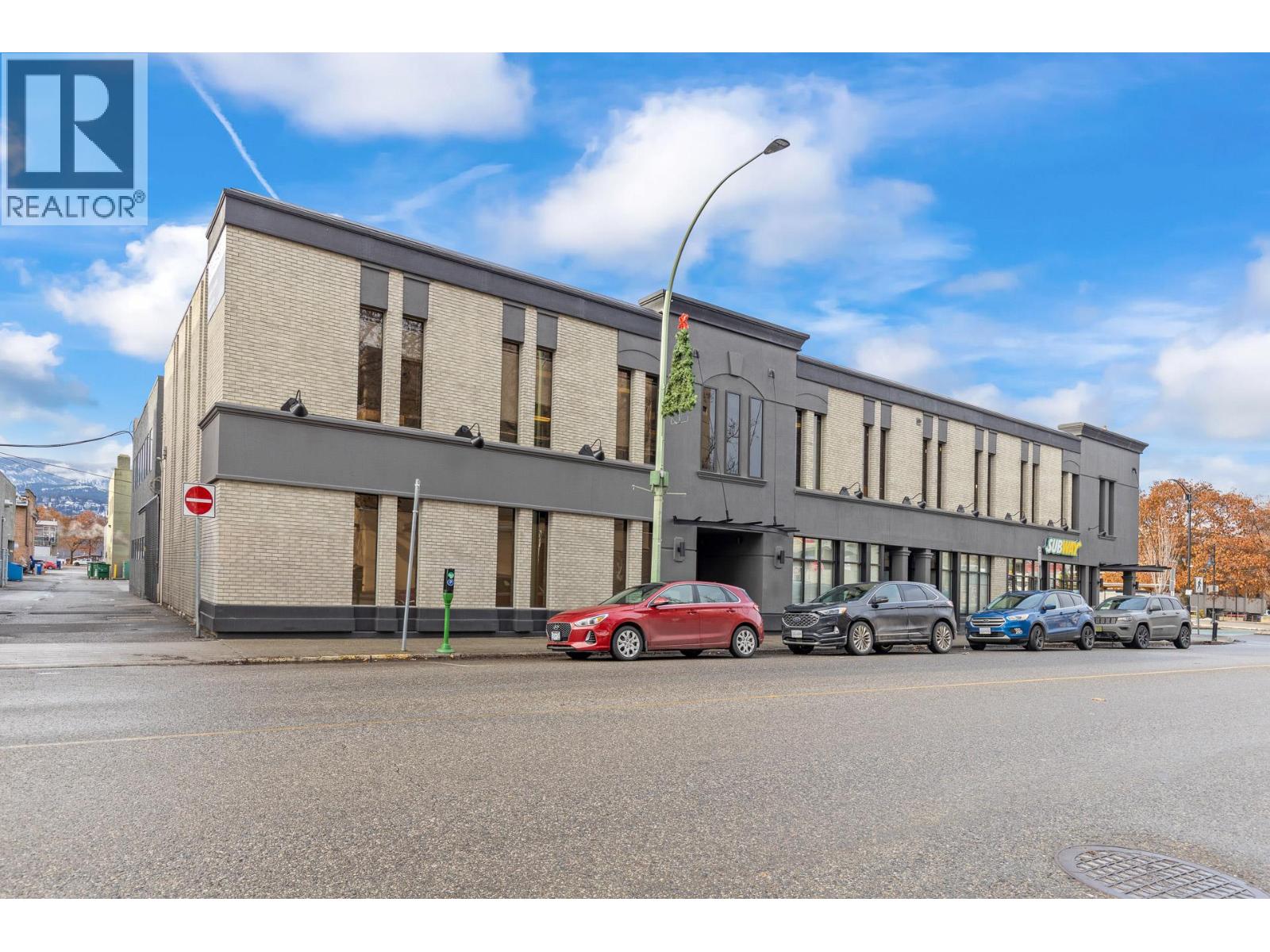 202 1460 Pandosy Street, Kelowna