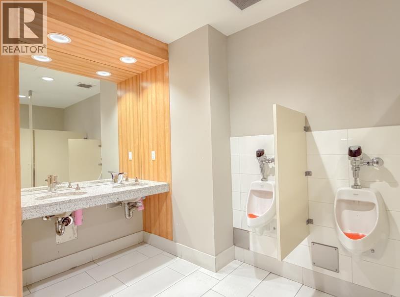 Office in Vancouver - Image 9