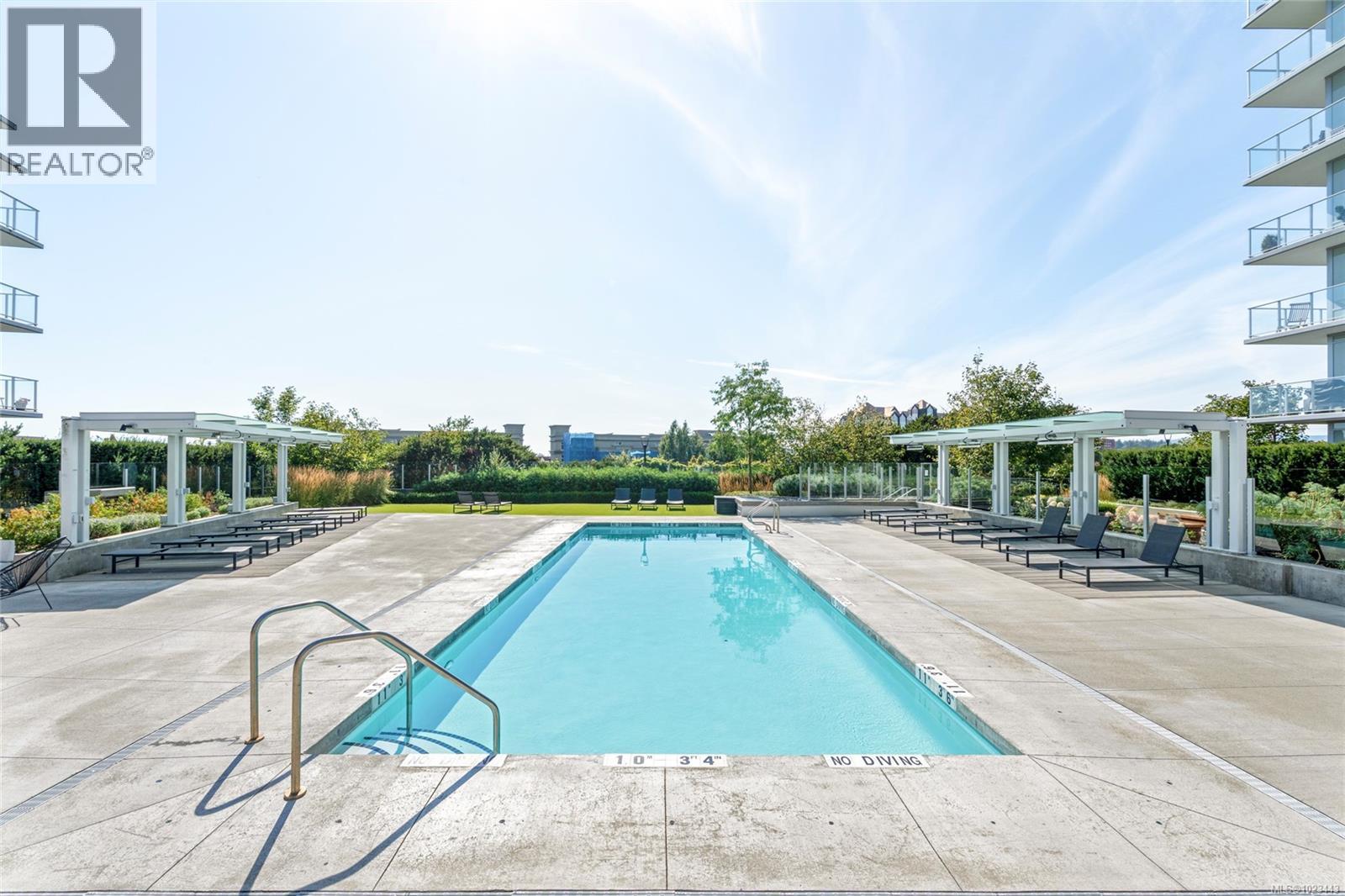 1203 60 Saghalie Road, Victoria