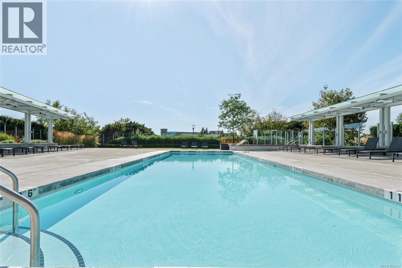 1203 60 Saghalie Road, Victoria