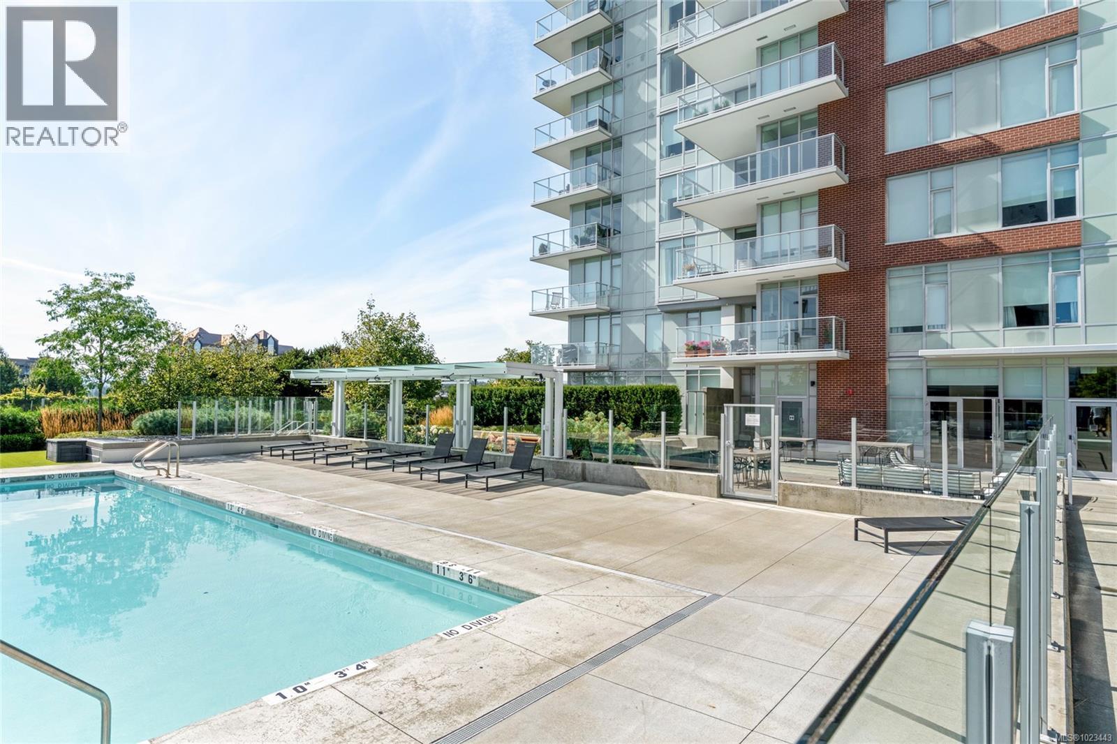 1203 60 Saghalie Road, Victoria