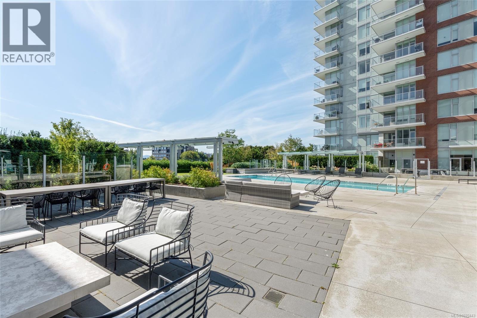 1203 60 Saghalie Road, Victoria