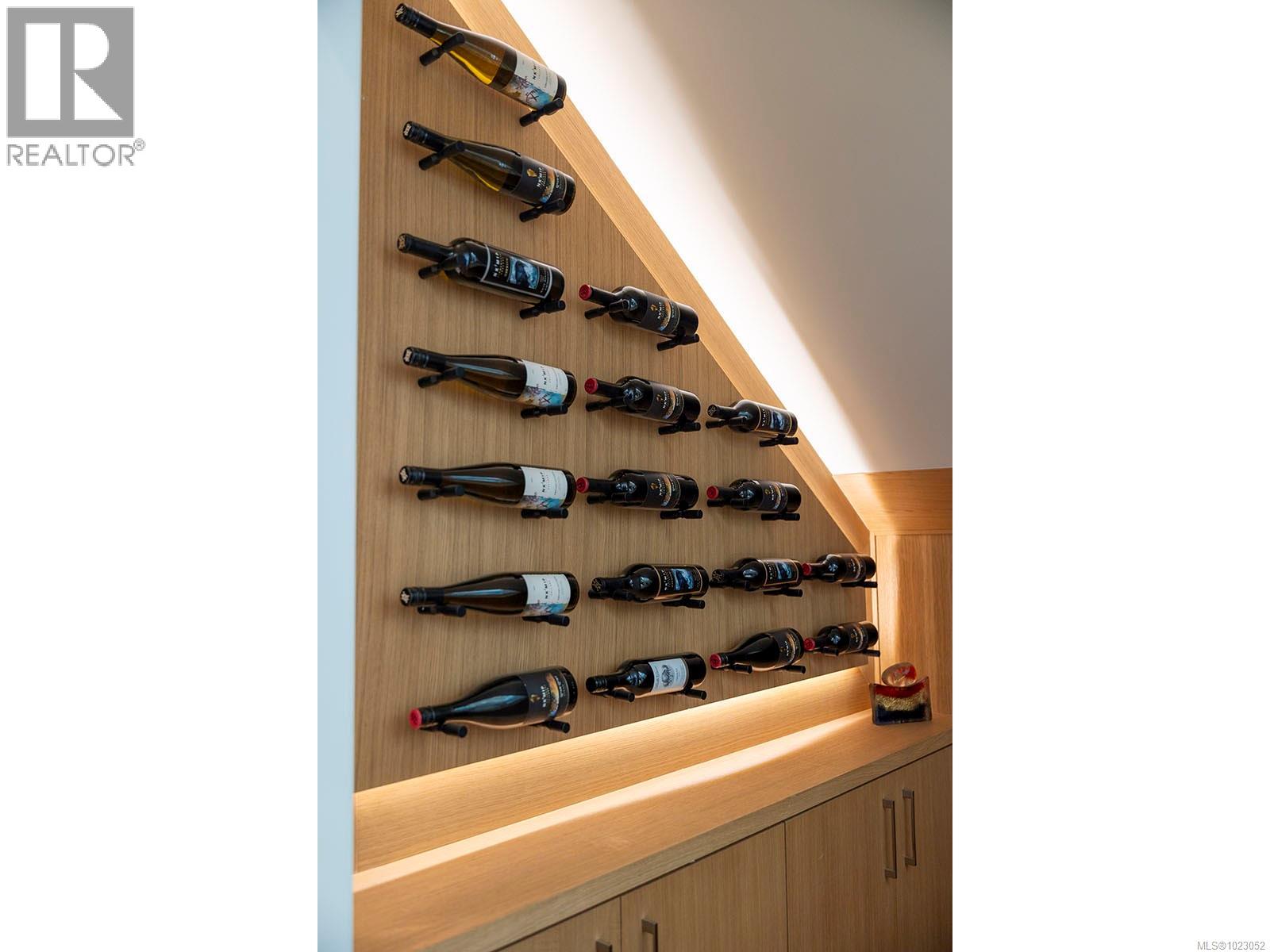  2580 Sherwood Lane, Saanich